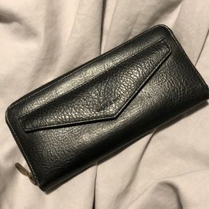 Matt & Nat wallet